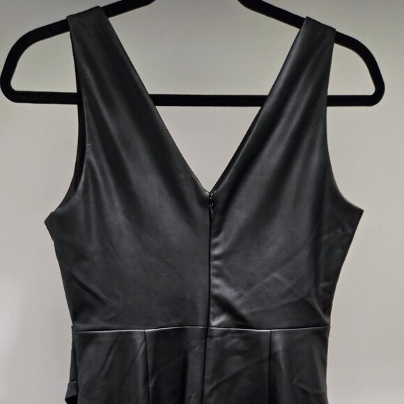 Guess Classic Styling Dress - Picture 7 of 7